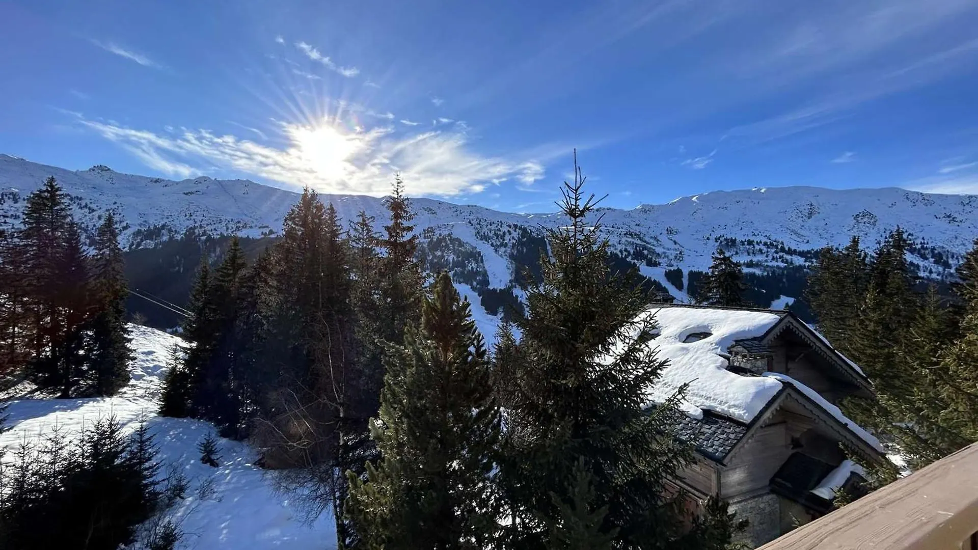 Superbe Appartement Skis Aux Pieds Avec Cheminee Et Parking A Meribel - Fr-1-180-629 Les Allues