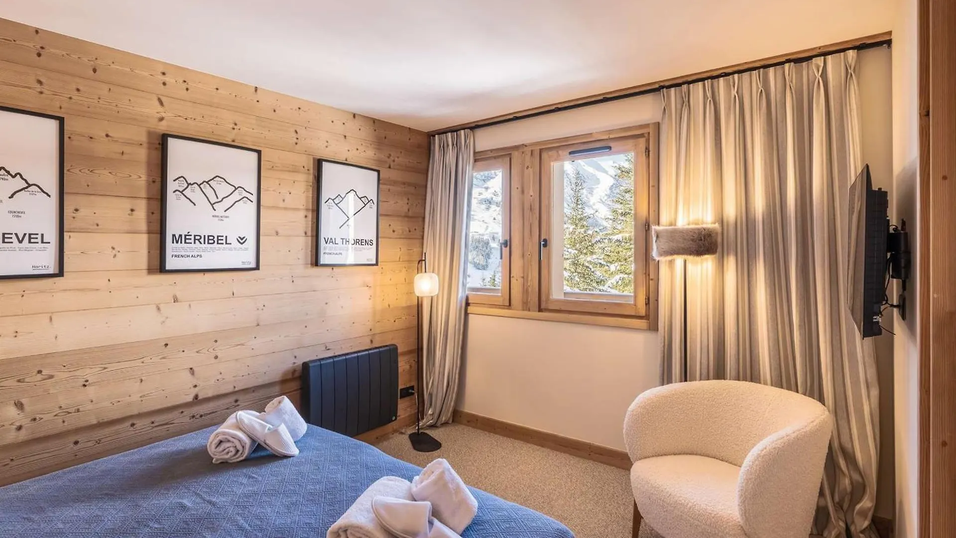 Superbe Appartement Skis Aux Pieds Avec Cheminee Et Parking A Meribel - Fr-1-180-629 Les Allues